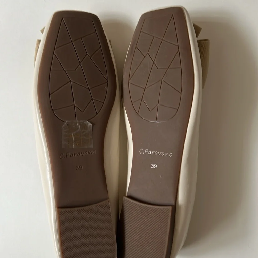 C.Paravano Bow Ballerina Flats - Picture 7 of 9